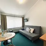 Yacht Club Bed & Breakfast