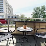 Couette-café Yacht Club 3*