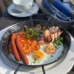 Yacht Club 3*