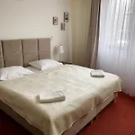 Couette-café Yacht Club 3*