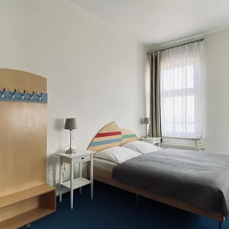 Yacht Club 3* סופוט