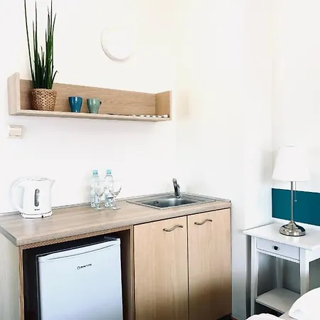 לינה וארוחת בוקר Yacht Club סופוט