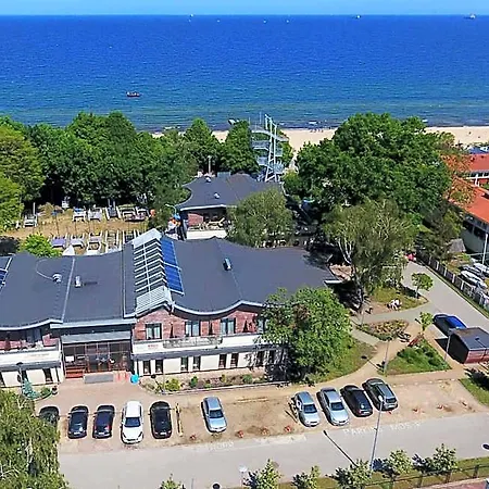 Yacht Club Bed & Breakfast Sopot