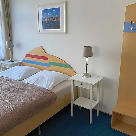Yacht Club 3* Σόποτ