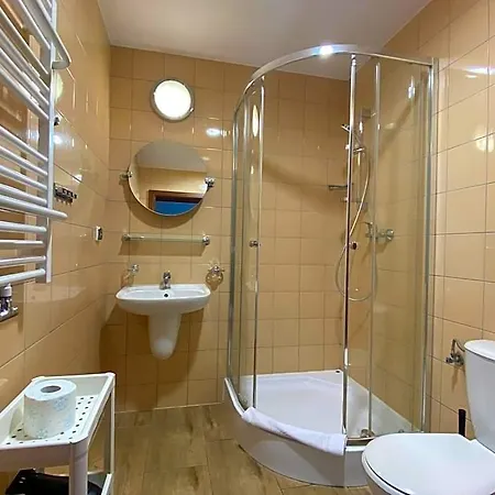 Yacht Club Bed and Breakfast
