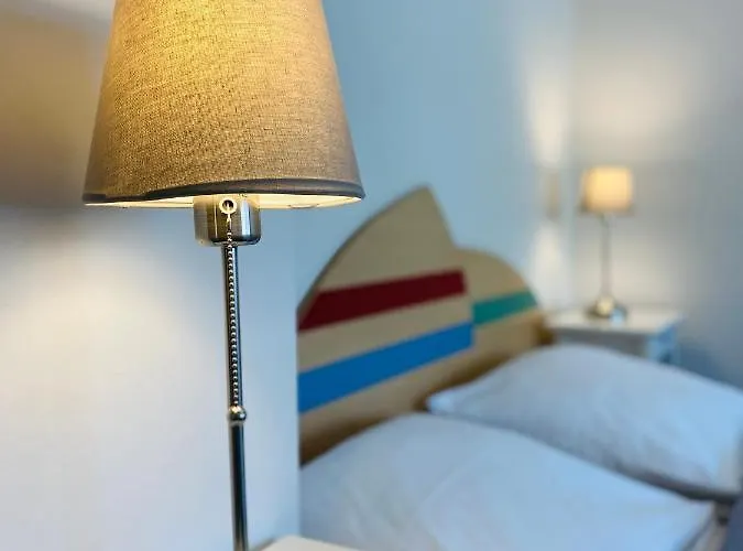 Bed & Breakfast Yacht Club